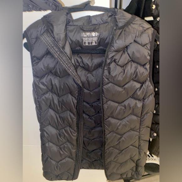 Simons Down Vest - Women’s Small - Picture 2 of 3